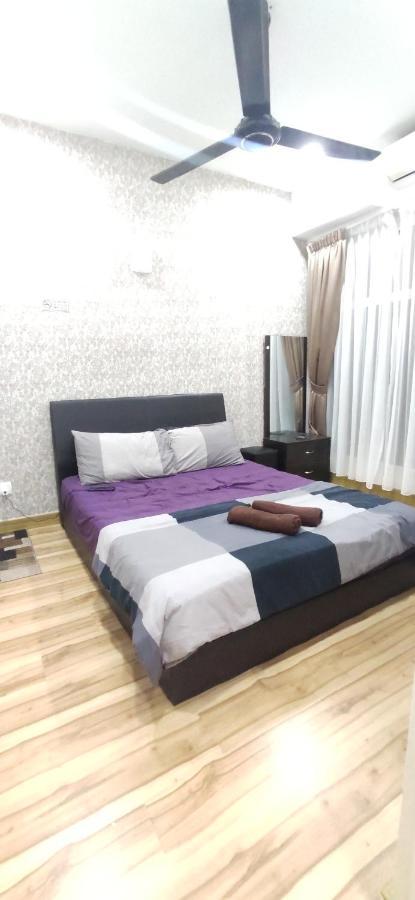 Dperdana -Dinies Pool,Wifi, Centre Of Kota Bharu, 4-5 Pax Apartment Ngoại thất bức ảnh