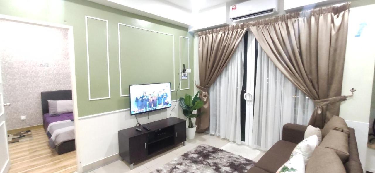 Dperdana -Dinies Pool,Wifi, Centre Of Kota Bharu, 4-5 Pax Apartment Ngoại thất bức ảnh