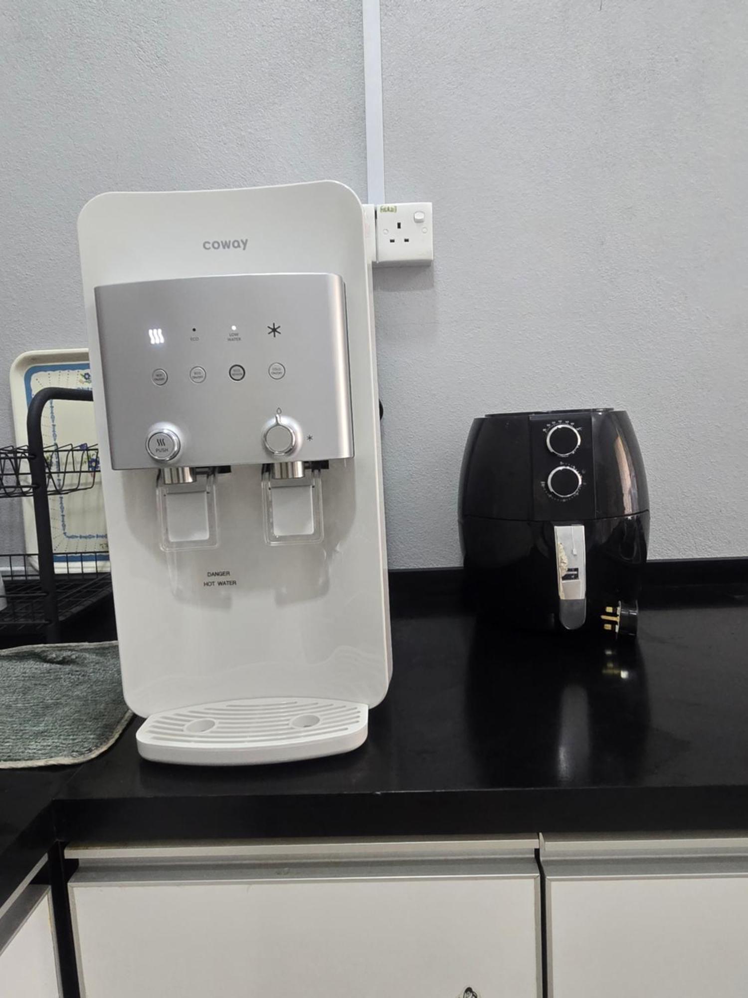 Dperdana -Dinies Pool,Wifi, Centre Of Kota Bharu, 4-5 Pax Apartment Ngoại thất bức ảnh