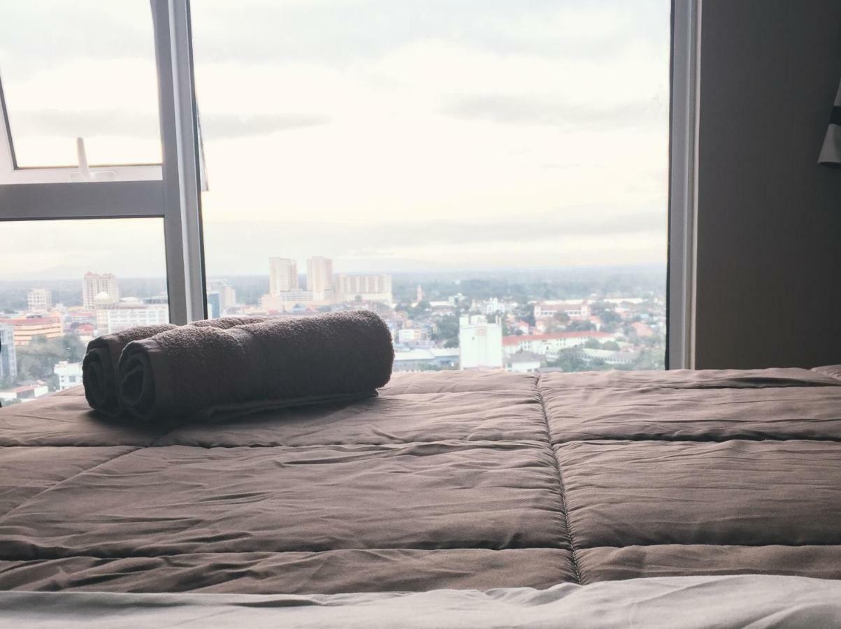 Dperdana -Dinies Pool,Wifi, Centre Of Kota Bharu, 4-5 Pax Apartment Ngoại thất bức ảnh
